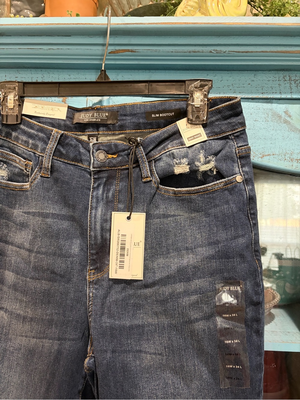 Judy Blue Slin Boot Cut Jeans - Picture 2 of 3
